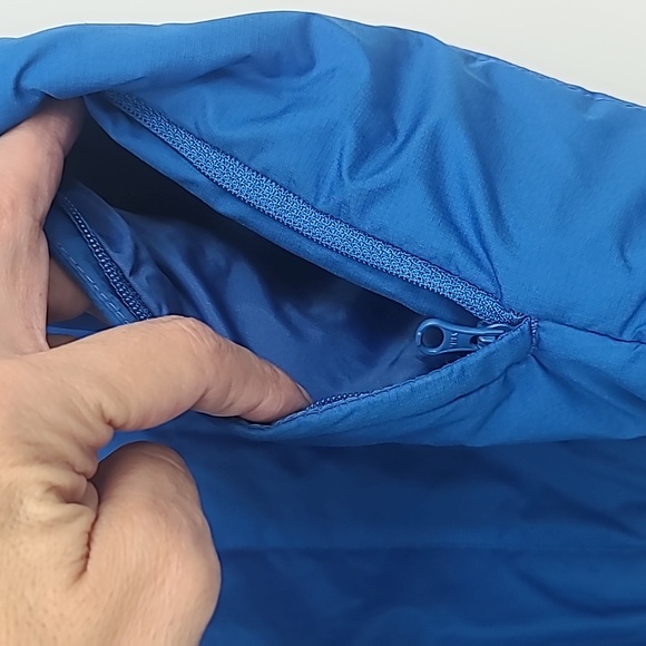 Levis blue puff vest large pertex 163 packable - Picture 6 of 11